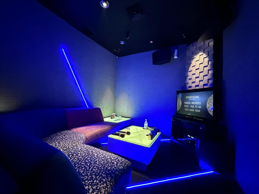 Barna Karaoke Small Room